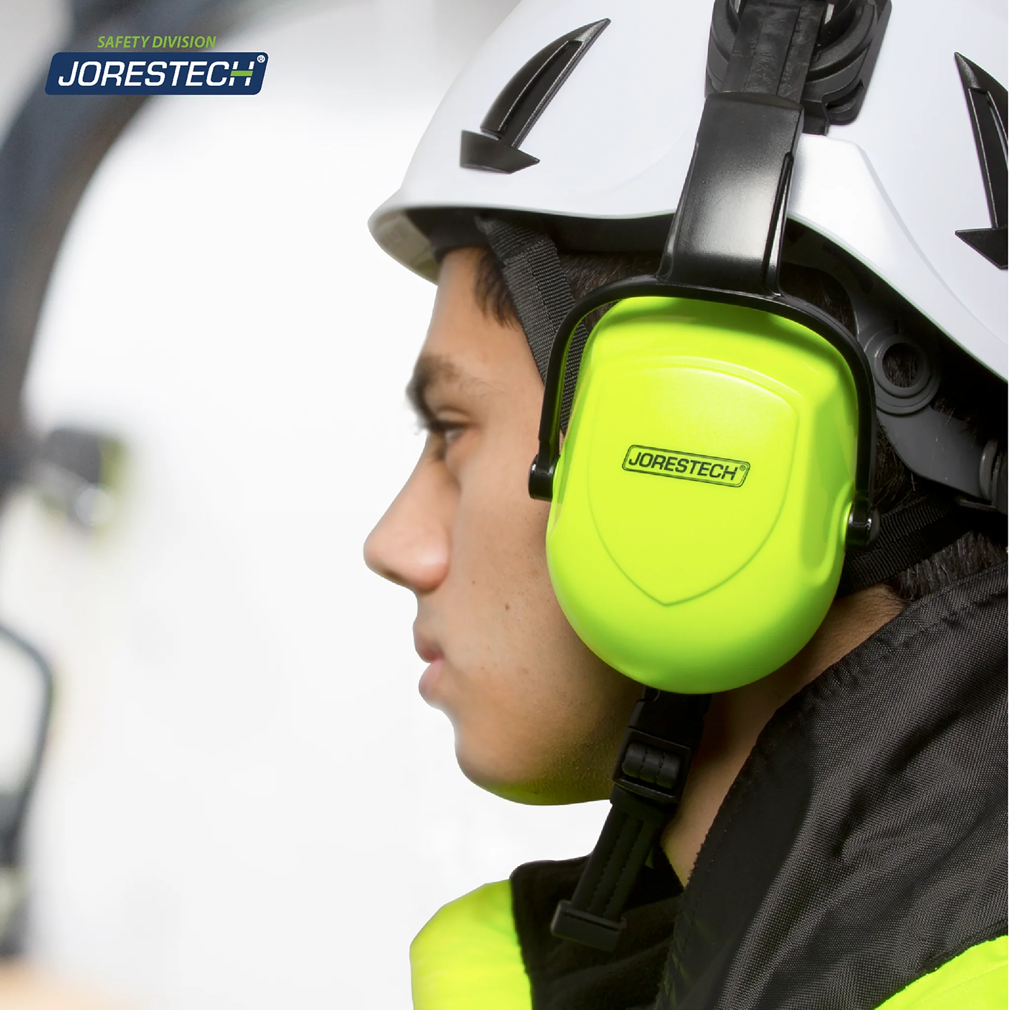 Ventilated Work at Height Hard Hat with Mounted Earmuffs - Image 8